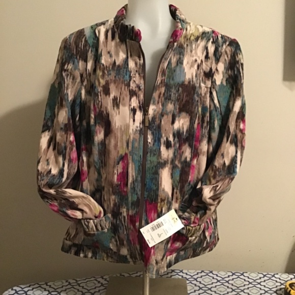 🤩Requirements, NWT, size large, gorgeous jacket, see photos - Picture 6 of 8